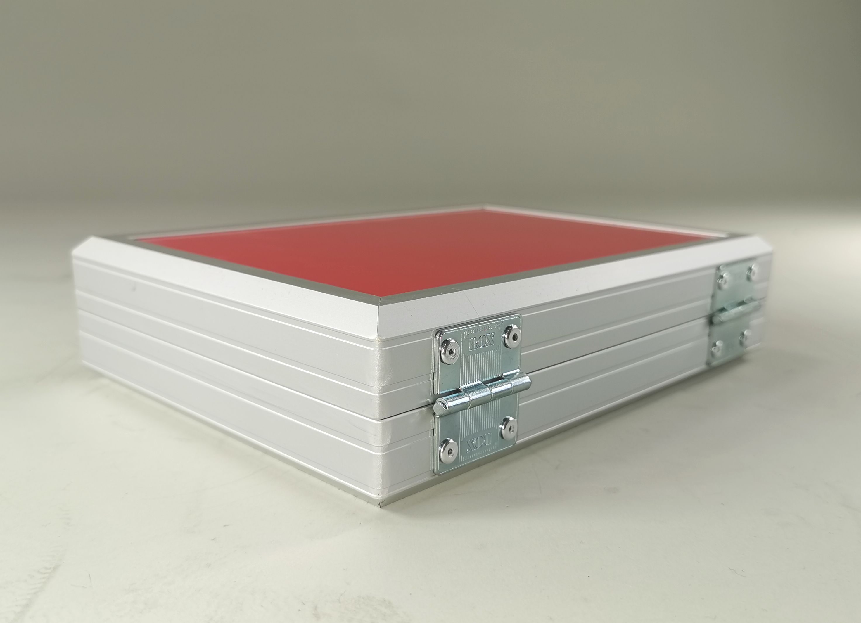 SOLID-LITE ETUI Aluminium-Case rot