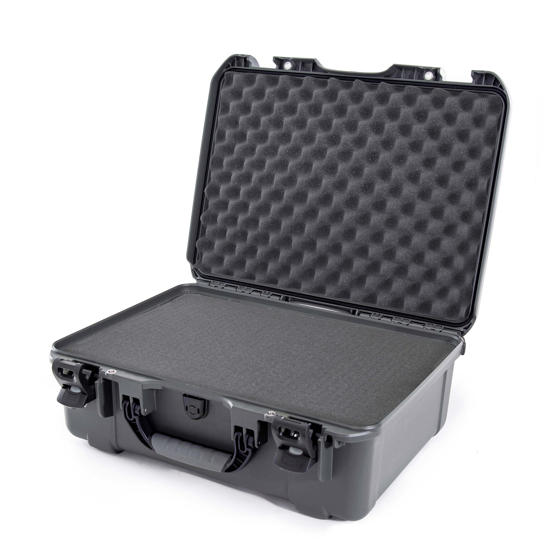 nanuk-940-graphite-angle-standing-open-foam_1800x1800