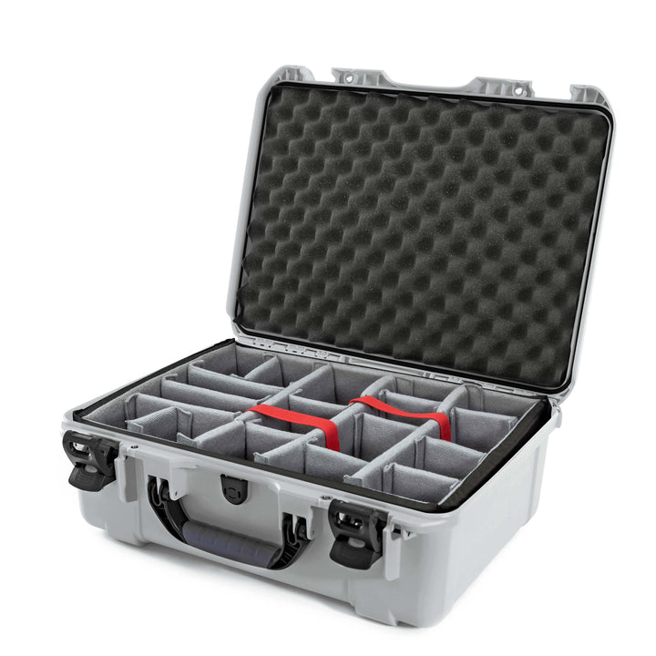 nanuk-940-silver-angle-standing-open-padded-divider_720x