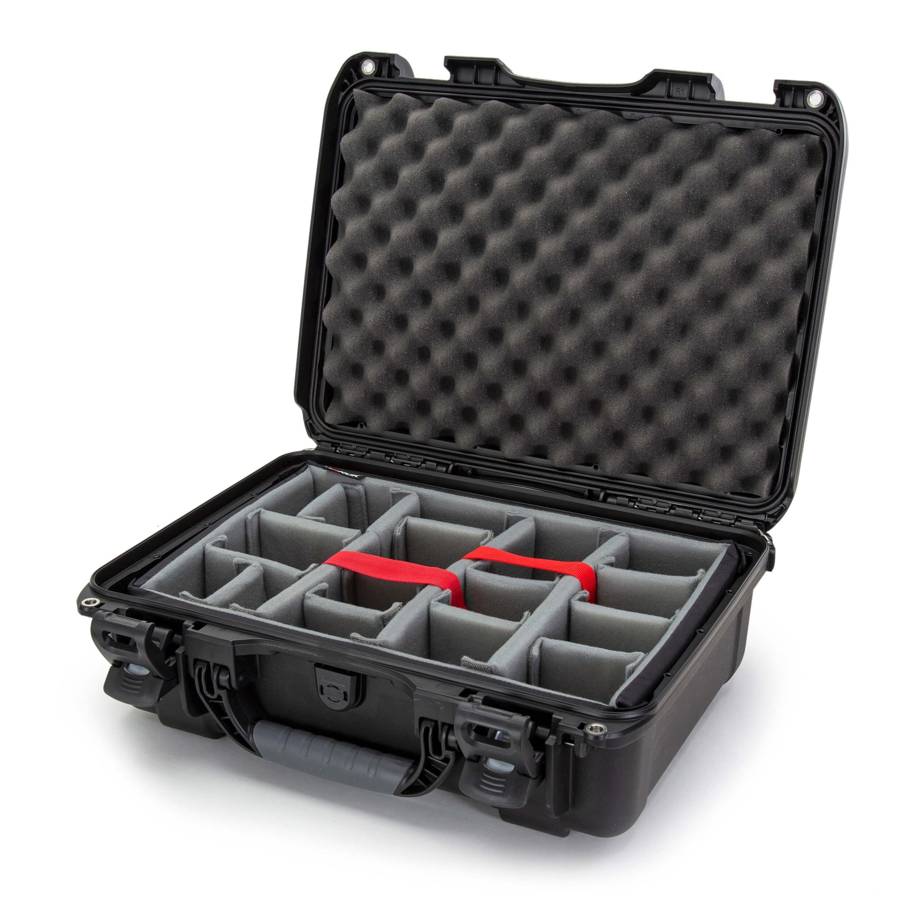 nanuk-925-new-mold-open-divider-black_1800x1800