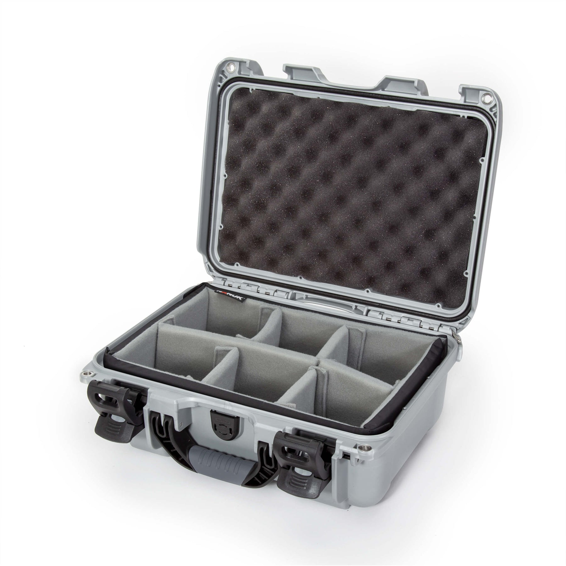 nanuk-915-silver-open-new-padded-divider_f8a3e823-5083-4851-a440-5cce0d882b92_1800x1800