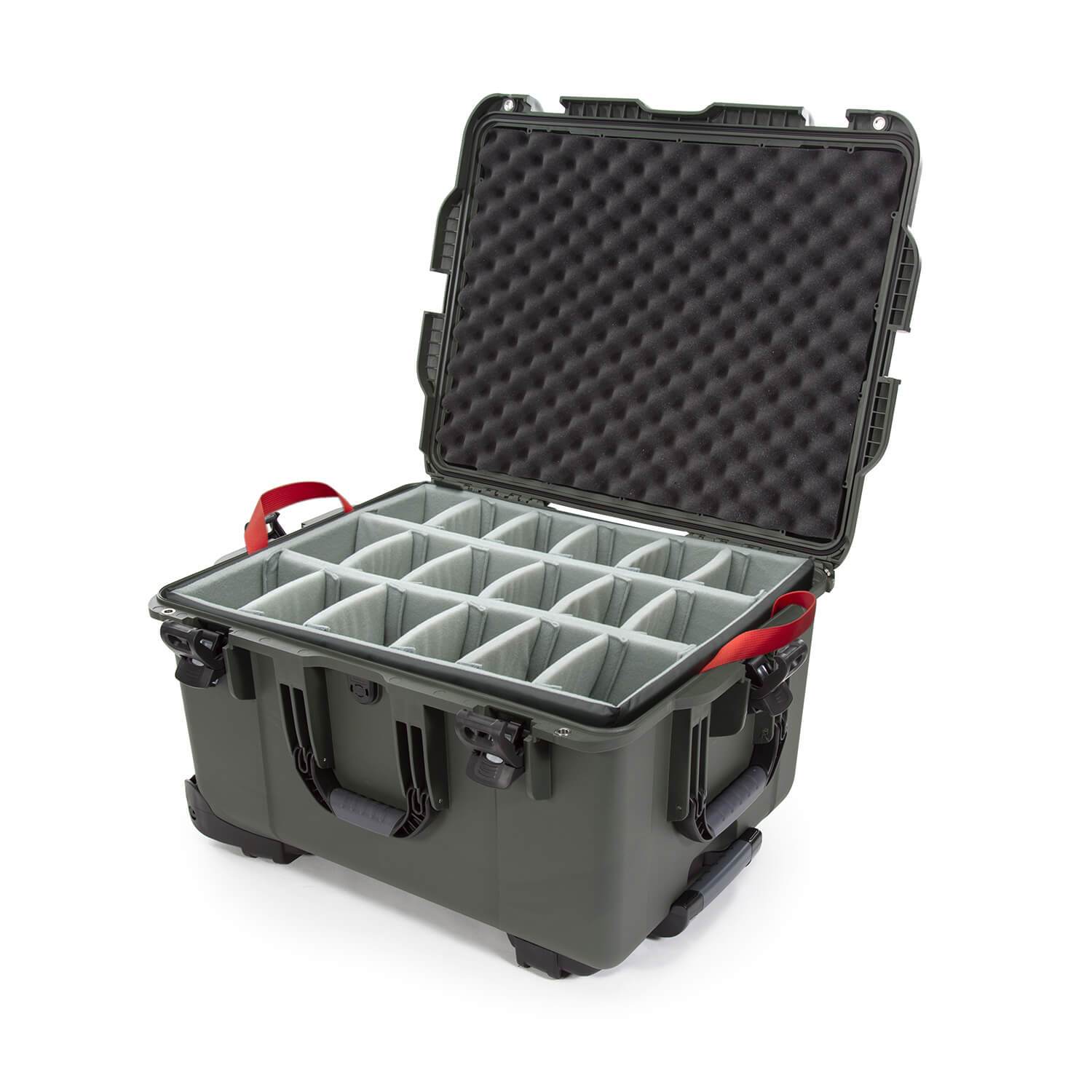 nanuk-960-38f9ee84-0ae3-4f35-a8f6-e28ea7827497_1800x1800