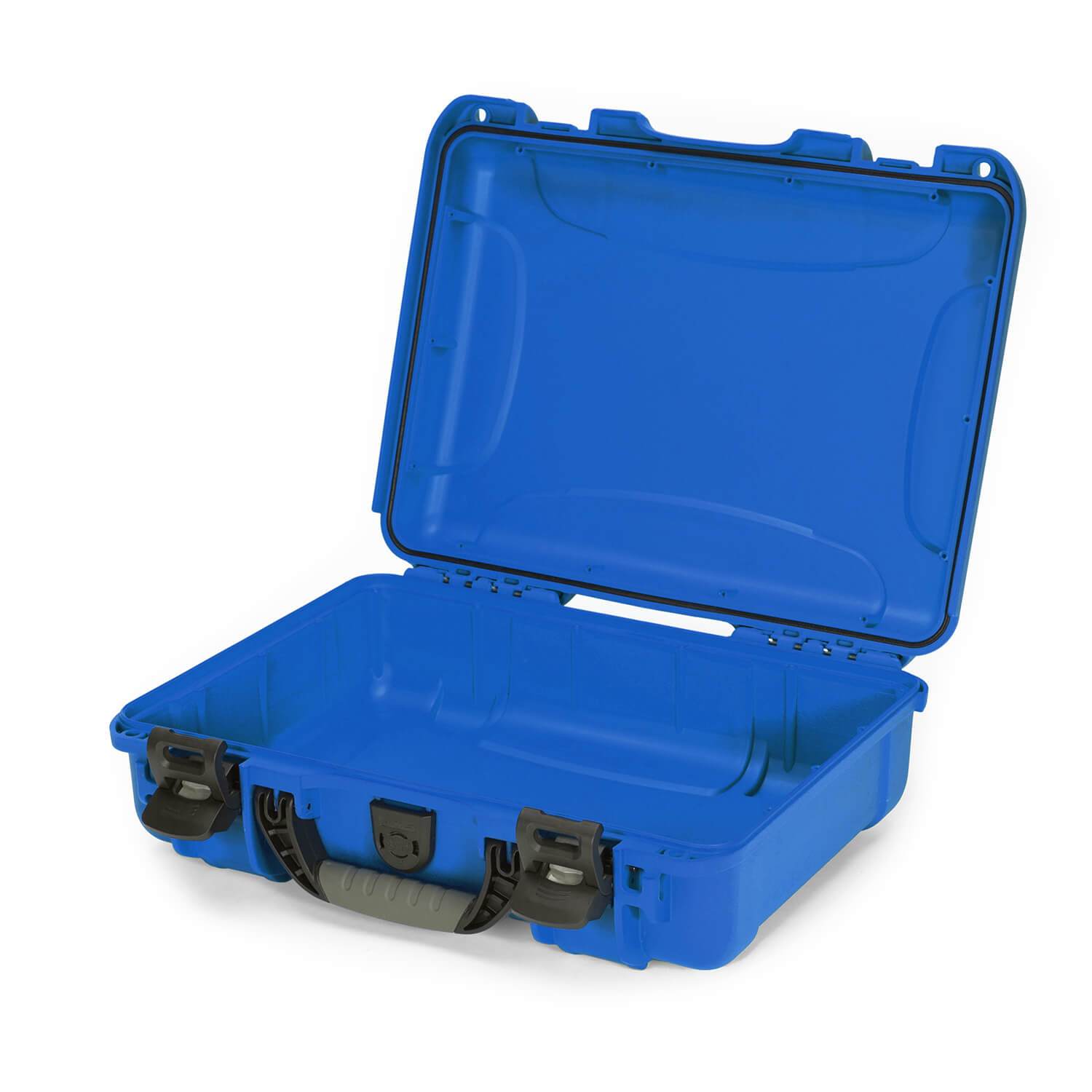 nanuk-910-blue-open_6ace0b66-80f3-4a8a-ba5a-cec640872d3e_1800x1800